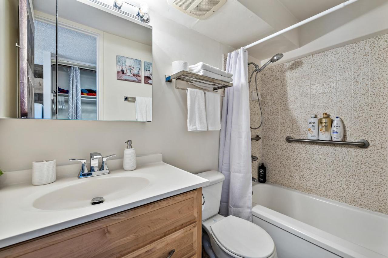 Modern Waikiki Condo Perfect For Beach Getaway! Honolulu Esterno foto