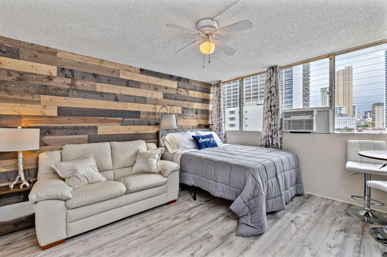 Modern Waikiki Condo Perfect For Beach Getaway! Honolulu Esterno foto